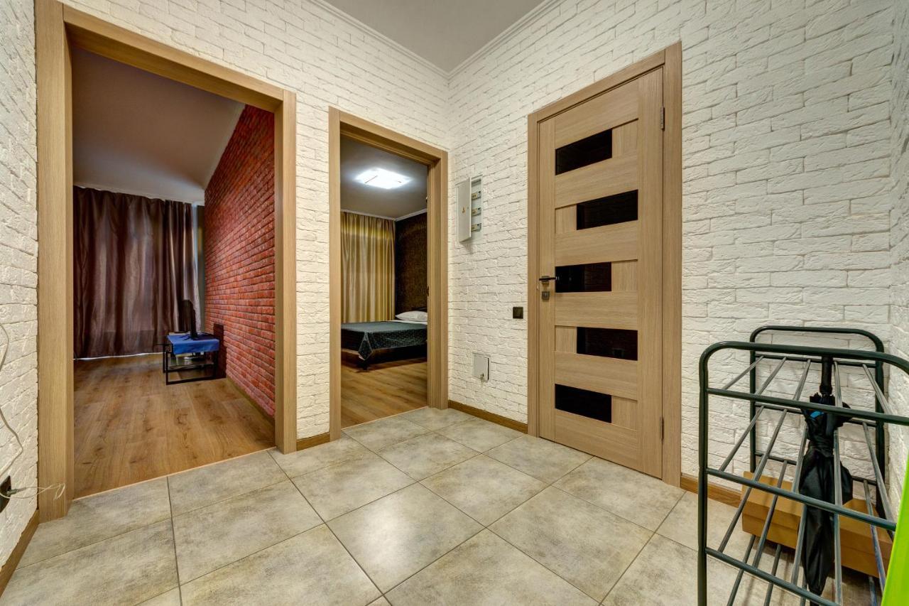 Apartments Near Ukraina Shopping Mall Київ Екстер'єр фото