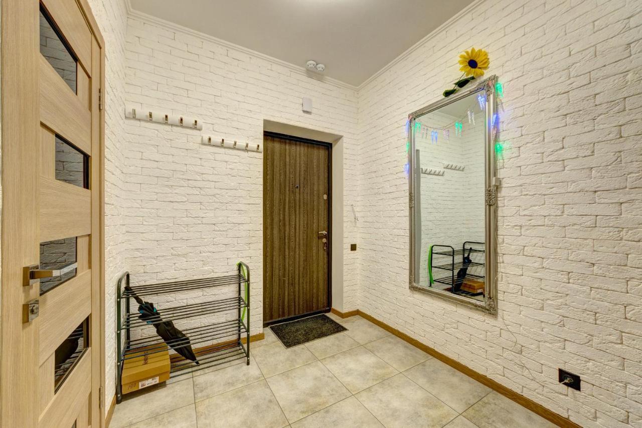 Apartments Near Ukraina Shopping Mall Київ Екстер'єр фото