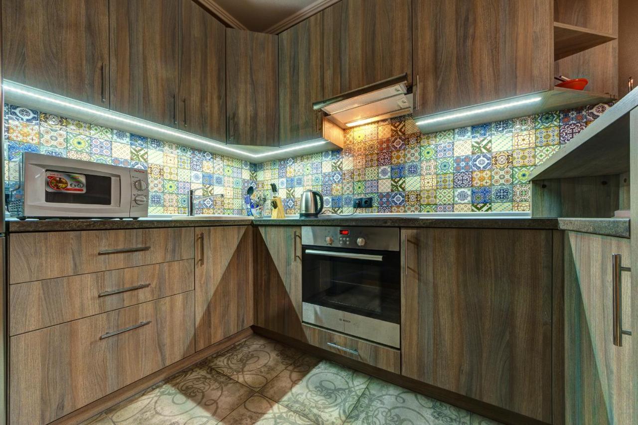 Apartments Near Ukraina Shopping Mall Київ Екстер'єр фото